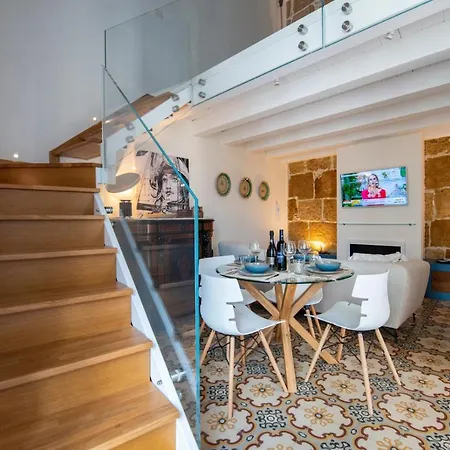 Venezia 83 Luxury Holiday home Avola