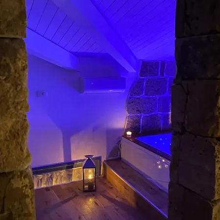 Venezia 83 Luxury Holiday home Avola